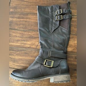 Dark brown calf boots with belts